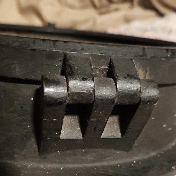 Chelsea Clock Co. U.S. Navy Wall Clock - Picture 6 of 8